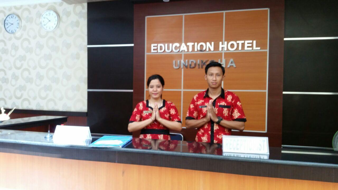 ホテルEdutel Undiksha Singaraja エクステリア 写真