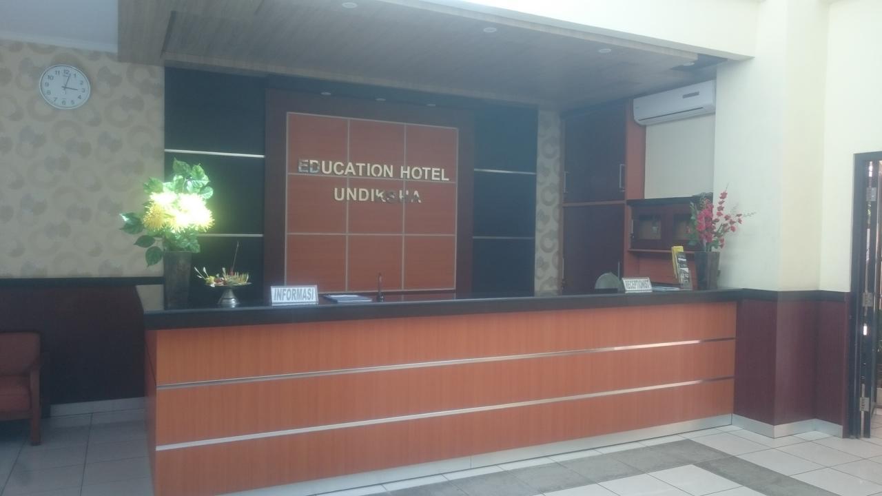 ホテルEdutel Undiksha Singaraja エクステリア 写真